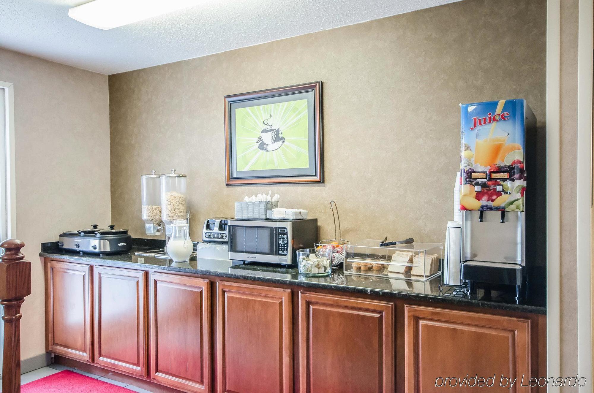 Hotel Econo Inn&suites Evansville