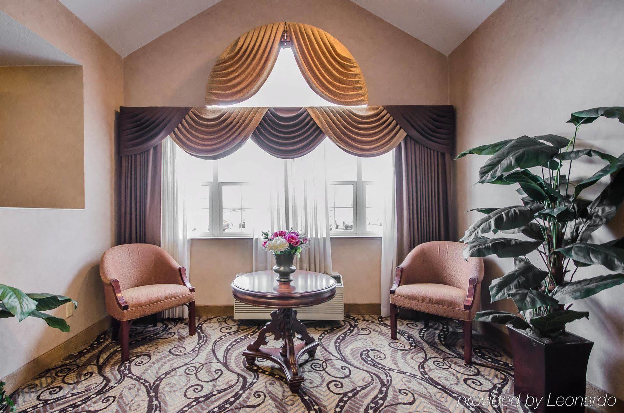 Econo Inn&suites Evansville Hotel 2*